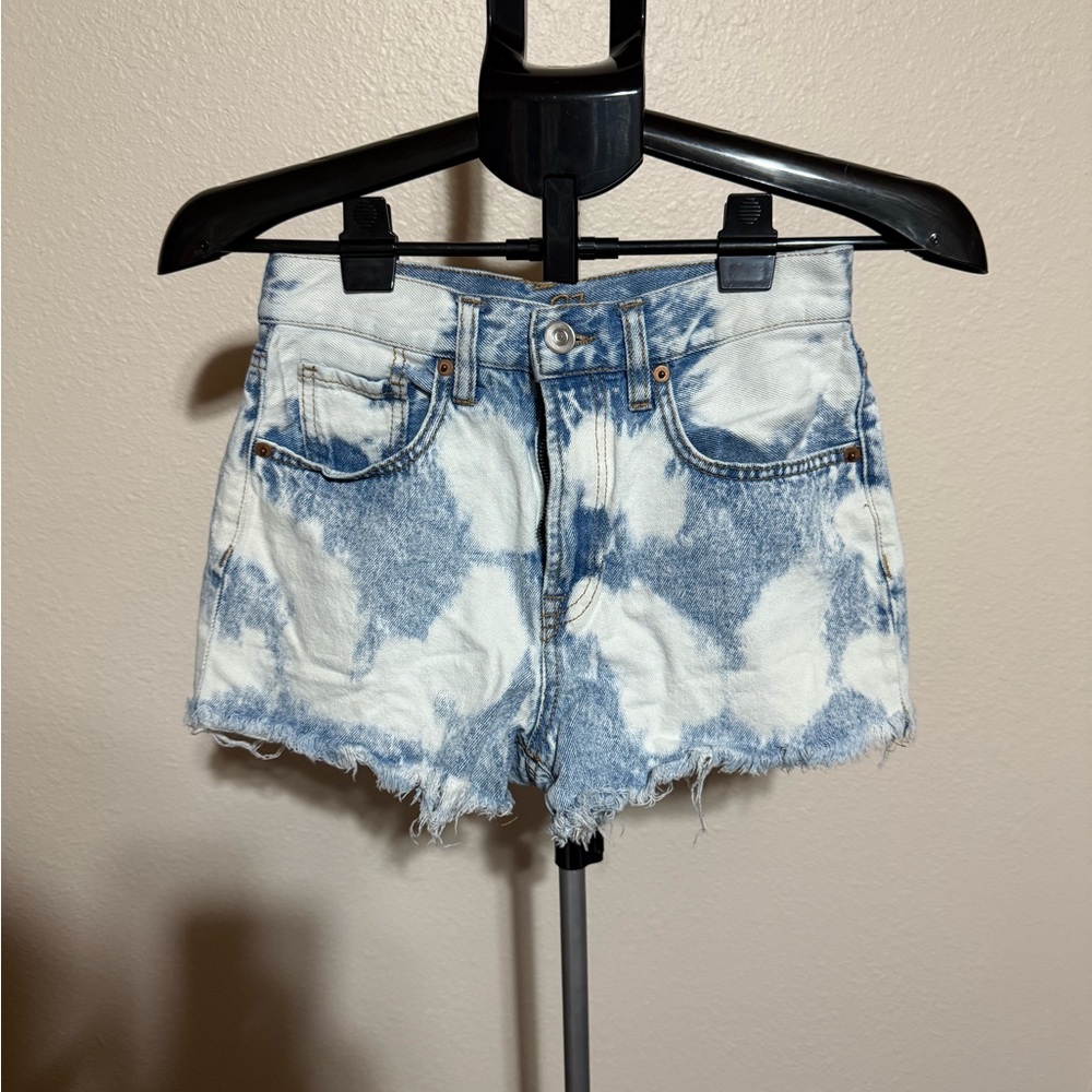 Rue21 Blue and White Tie-Dye Jean Shorts